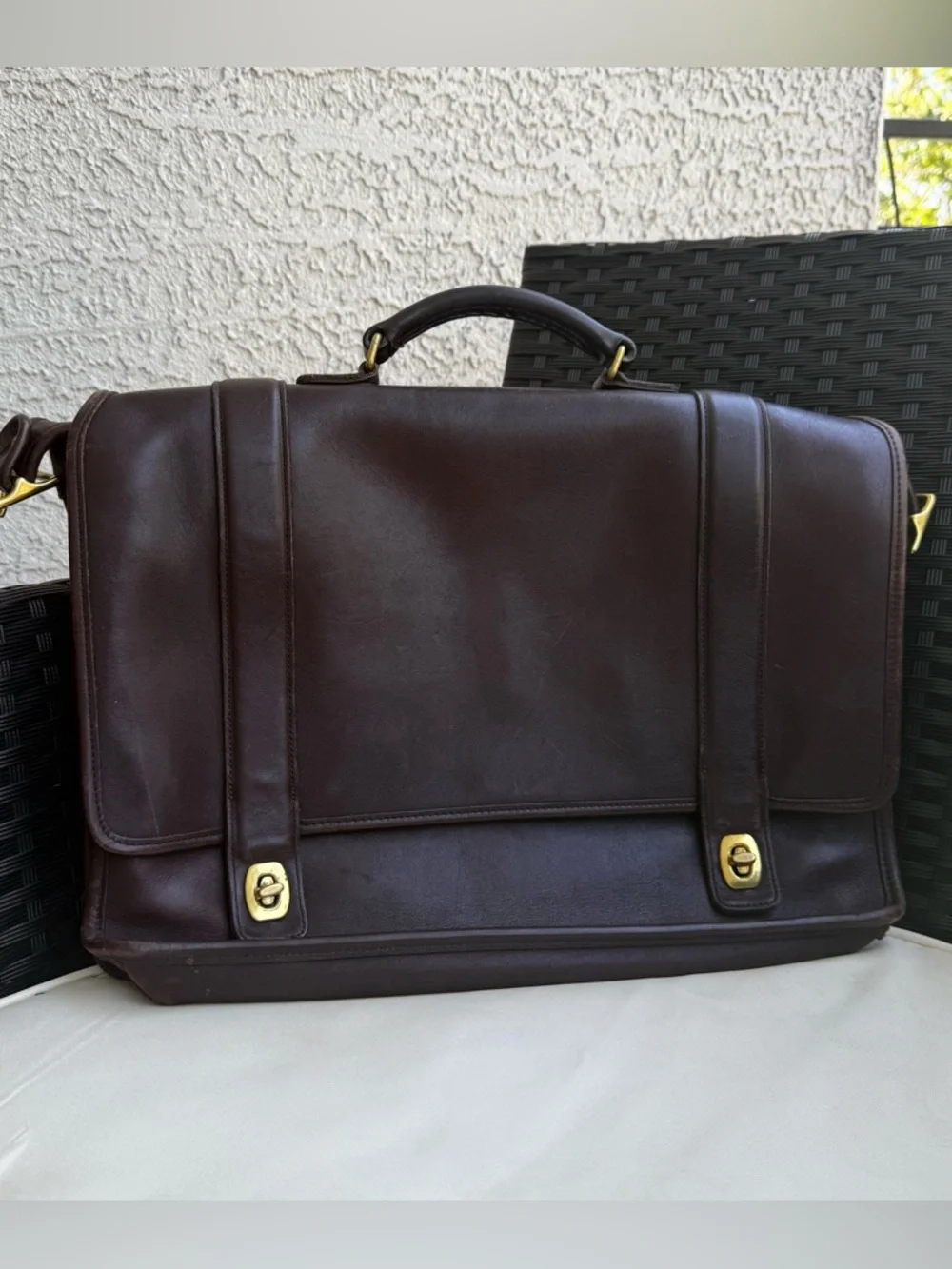 Vintage Coach Essex 5274 Briefcase Brown Leather USA Brass Turnlock 90s